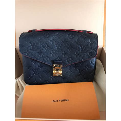 louis vuitton metris|louis vuitton pochette metis navy.